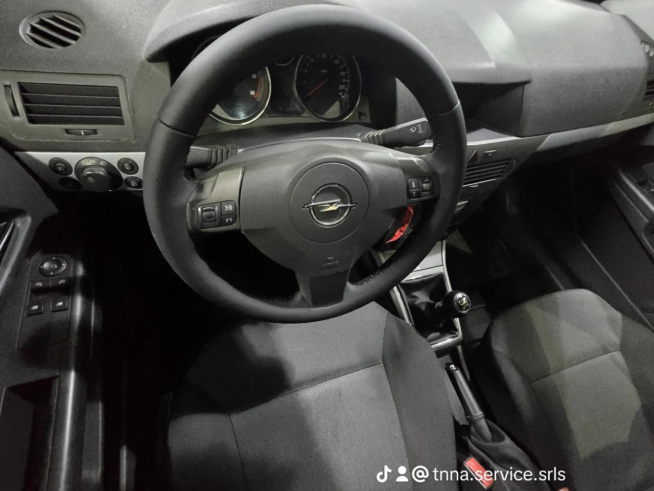 Opel Astra GTC 1.3 CDTI 3 porte Enjoy