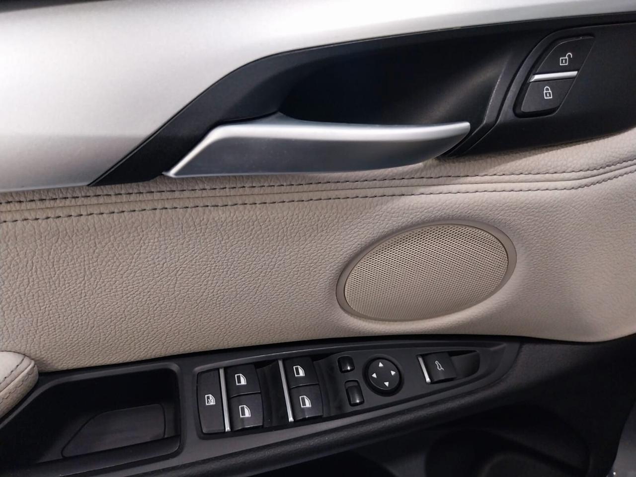 Bmw X5 sDrive25d Experience TETTO 2015