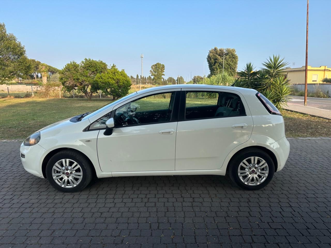 Fiat Punto 1.3 MJT II S&S 85 CV 5 porte ECO Lounge GARANZIA