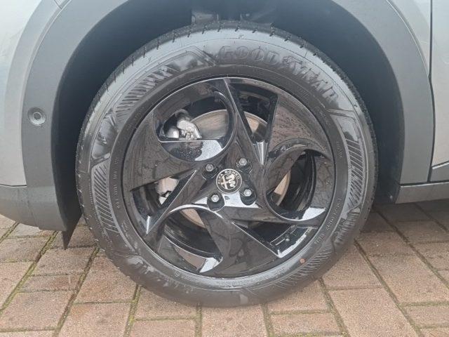 ALFA ROMEO Junior 1200 HYBRID 145CV AUT