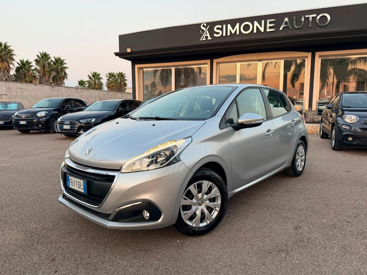 Peugeot 208 1.4 HDi 68 CV 5 porte Allure