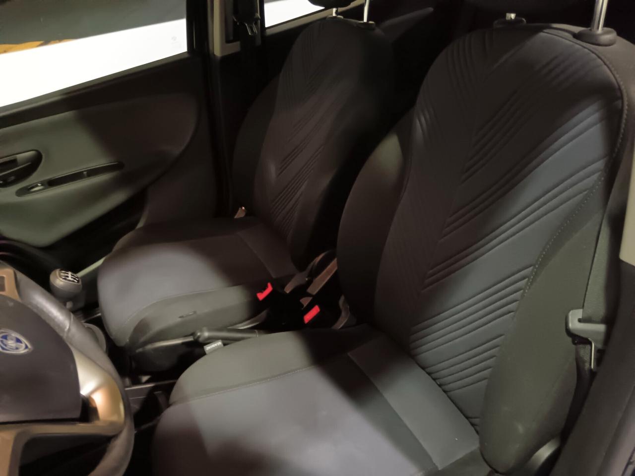 Lancia Ypsilon 1.0 FireFly 5 porte S&S Hybrid Gold PREZZO REALE