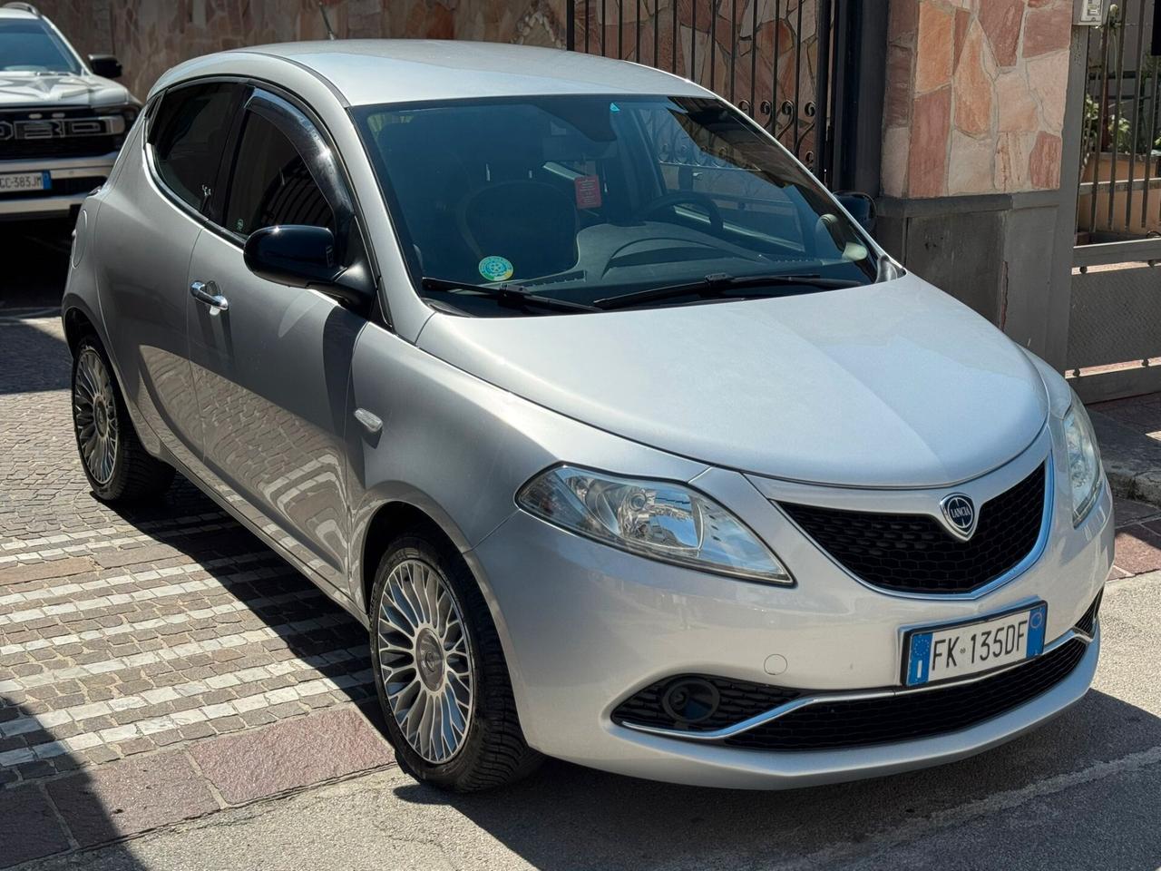 Lancia Ypsilon 1.3 MJT 95 CV Platinum