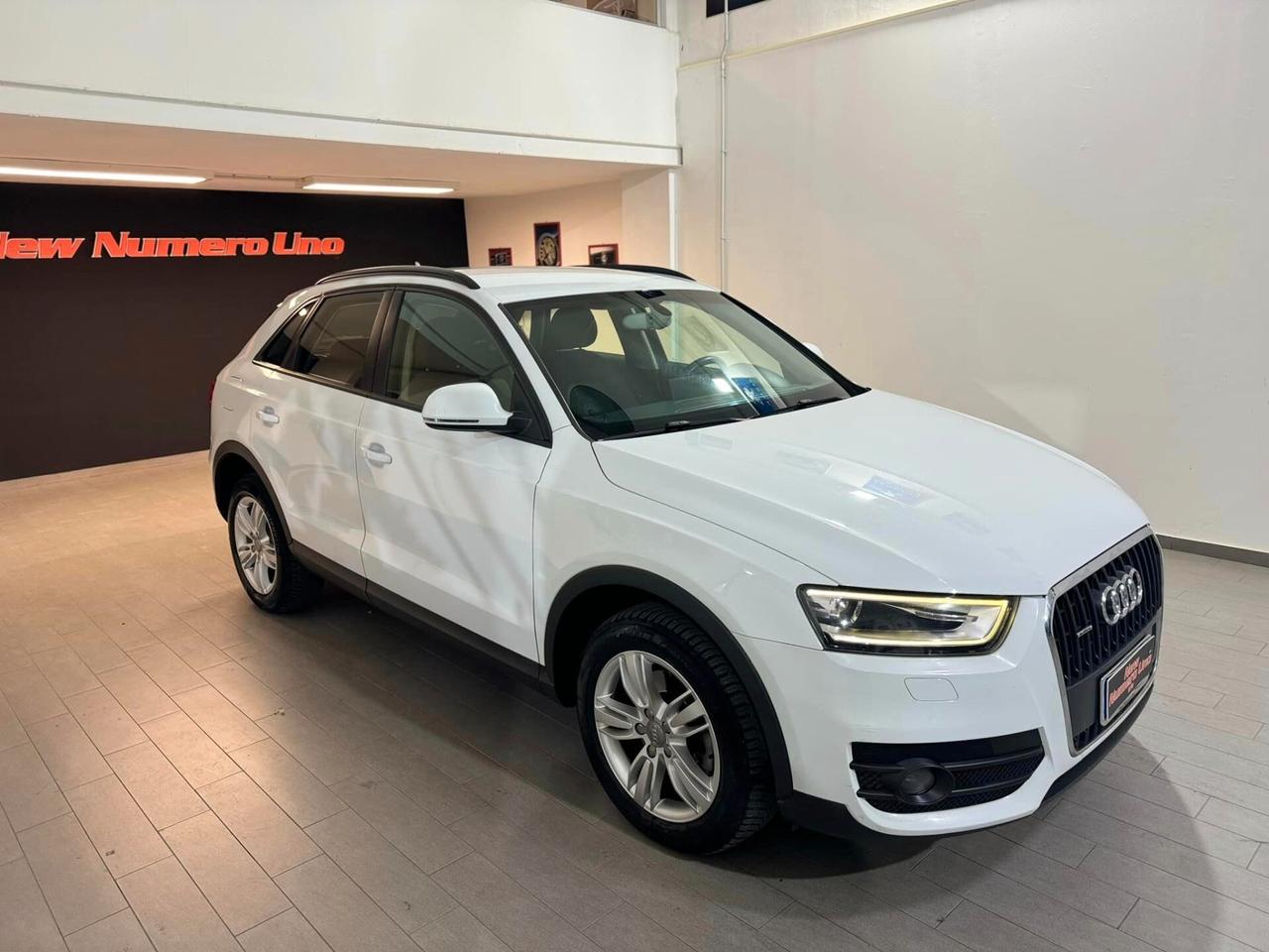 Audi Q3 Audi Q3 2.0 TDI 140cv Quattro S-tronic 2014 Buisness