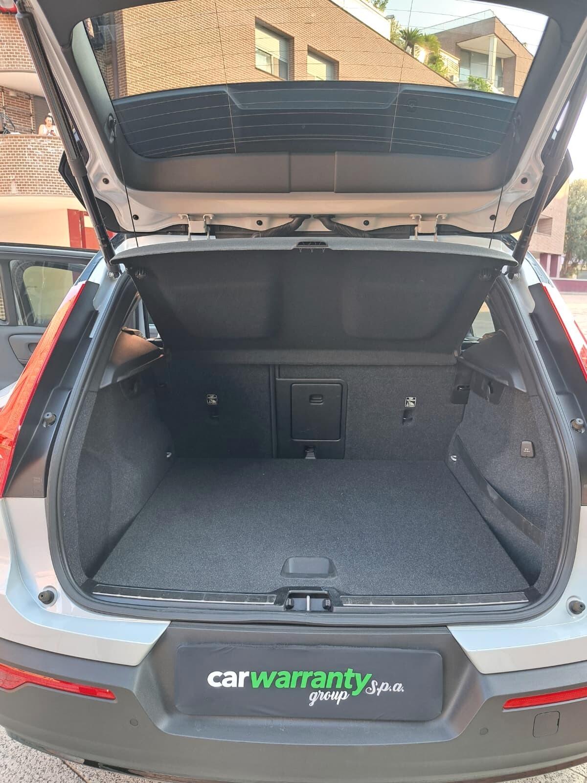 Volvo XC40 D3 R-design AUTOMATICA UNICO PROP: km. 38700 CERTIFICATI