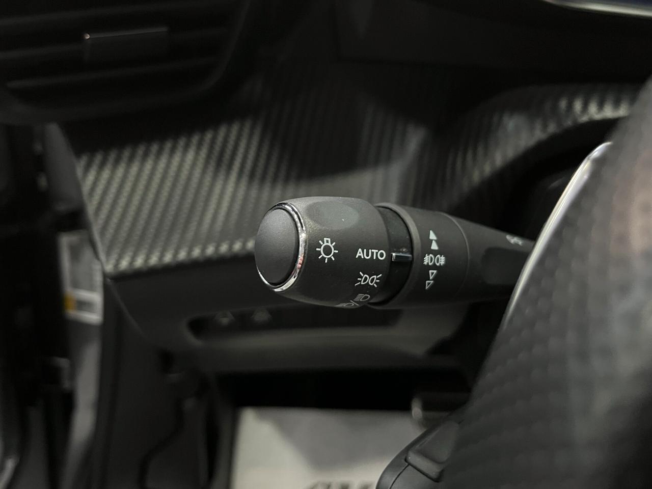 Peugeot 2008 1.5 BlueHDI EAT8 Automatica GT ITALIANA Tetto