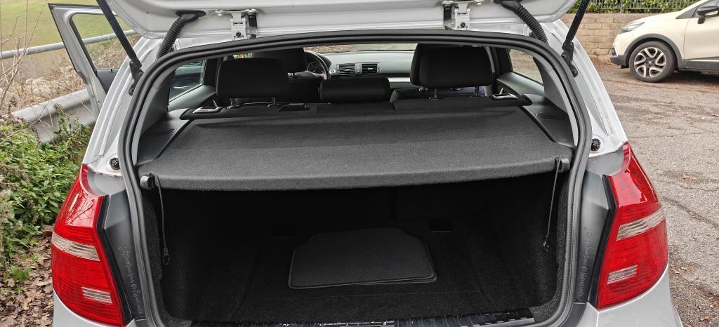 BMW Serie 1 5 Porte 118d 5p 2.0 143cv dpf Ottimo Stato