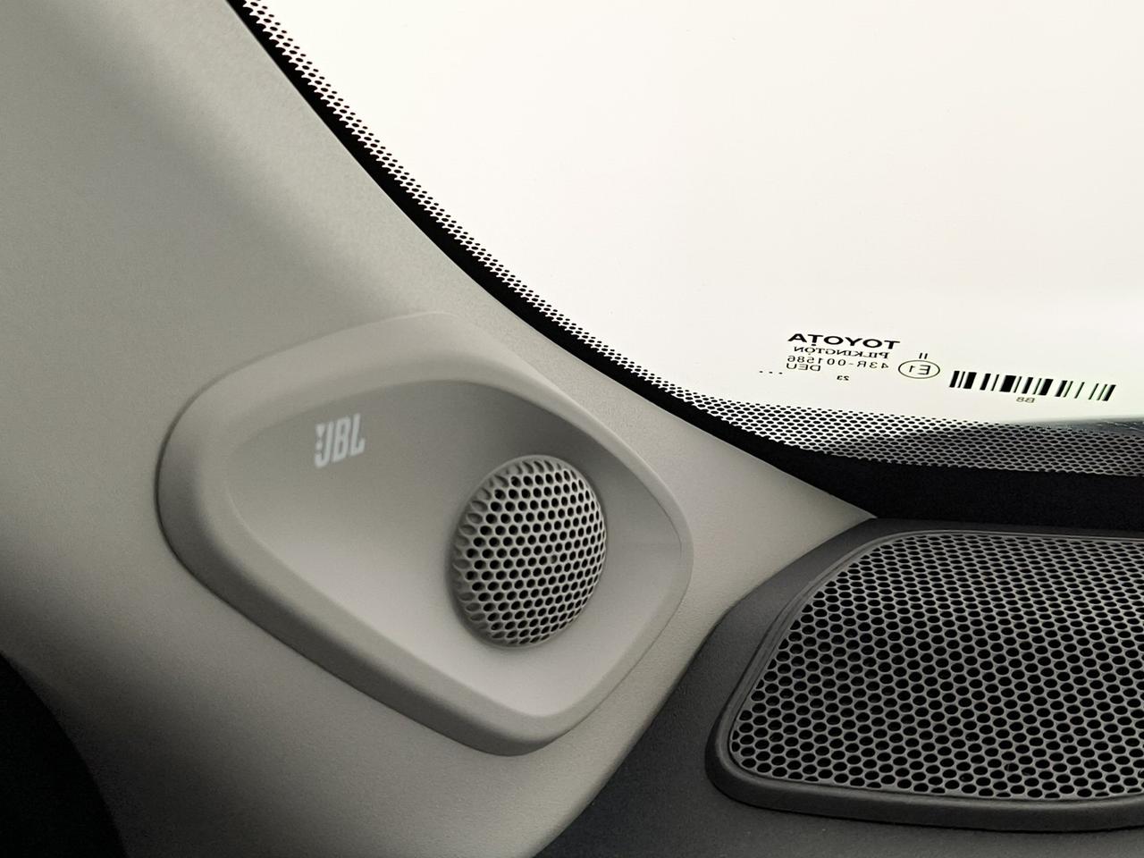 Toyota yaris cross 1.5h lounge fwd 116cv e-cvt