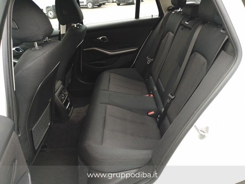 BMW Serie 3 G21 2022 Touring 318d Touring mhev 48V auto