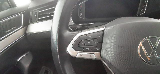 VOLKSWAGEN Passat Variant 2.0 TDI SCR EVO DSG Executive
