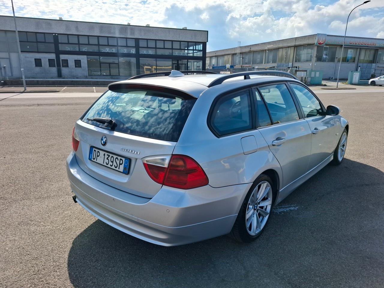 Bmw 320 320d cat Touring Attiva