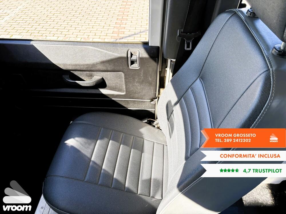 LAND ROVER Defender Defender 90 2.4 TD4 Station...