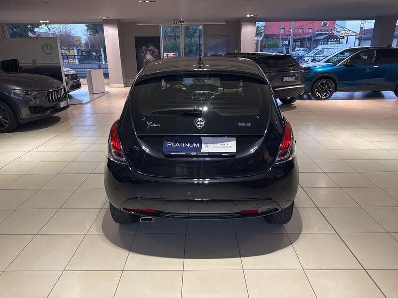 Lancia Ypsilon Ypsilon 1.0 FireFly 5 porte S&S Hybrid Ecochic Gold