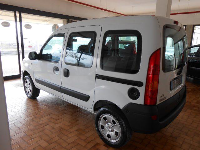 RENAULT Kangoo 1.6 16V 4x4 5P