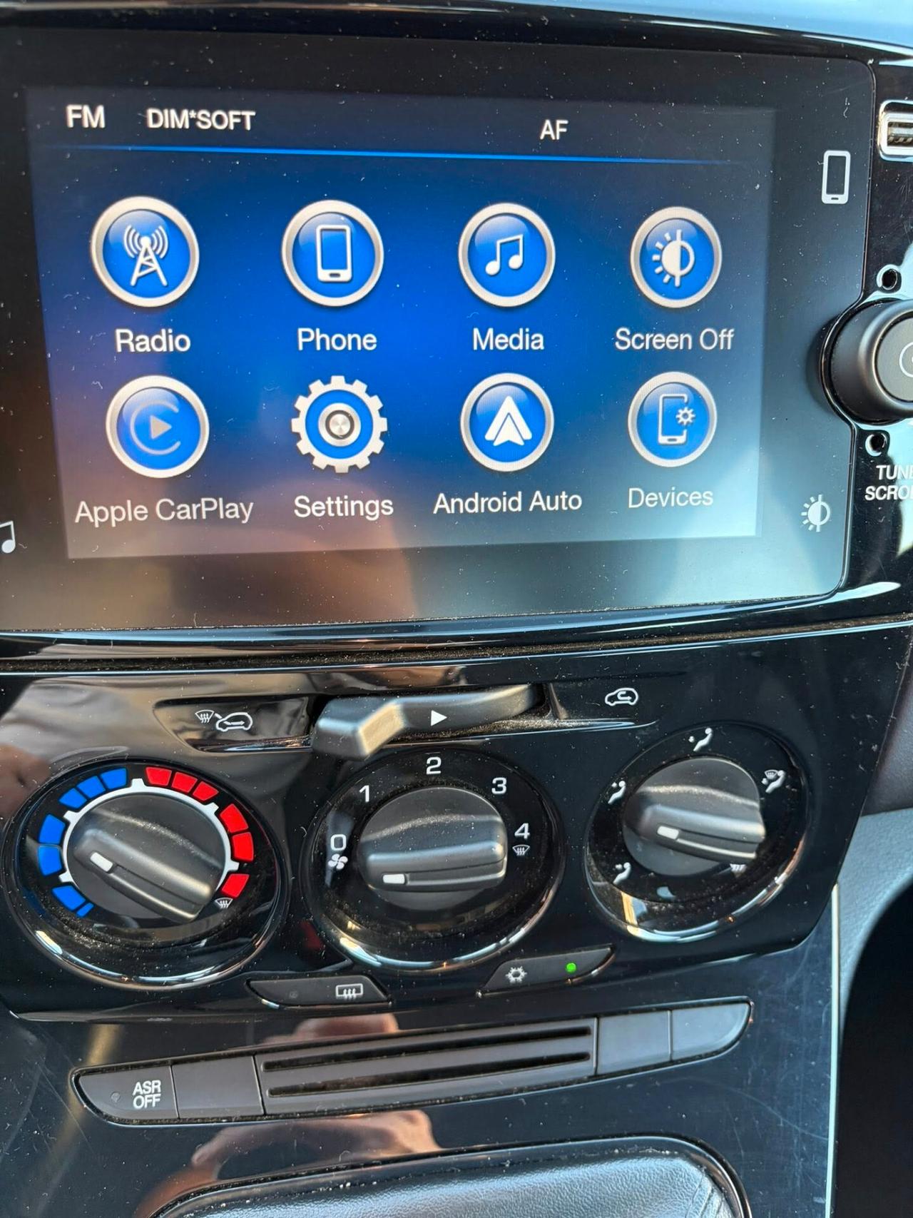 LANCIA YPSILON HYBRID GOLD PLUS