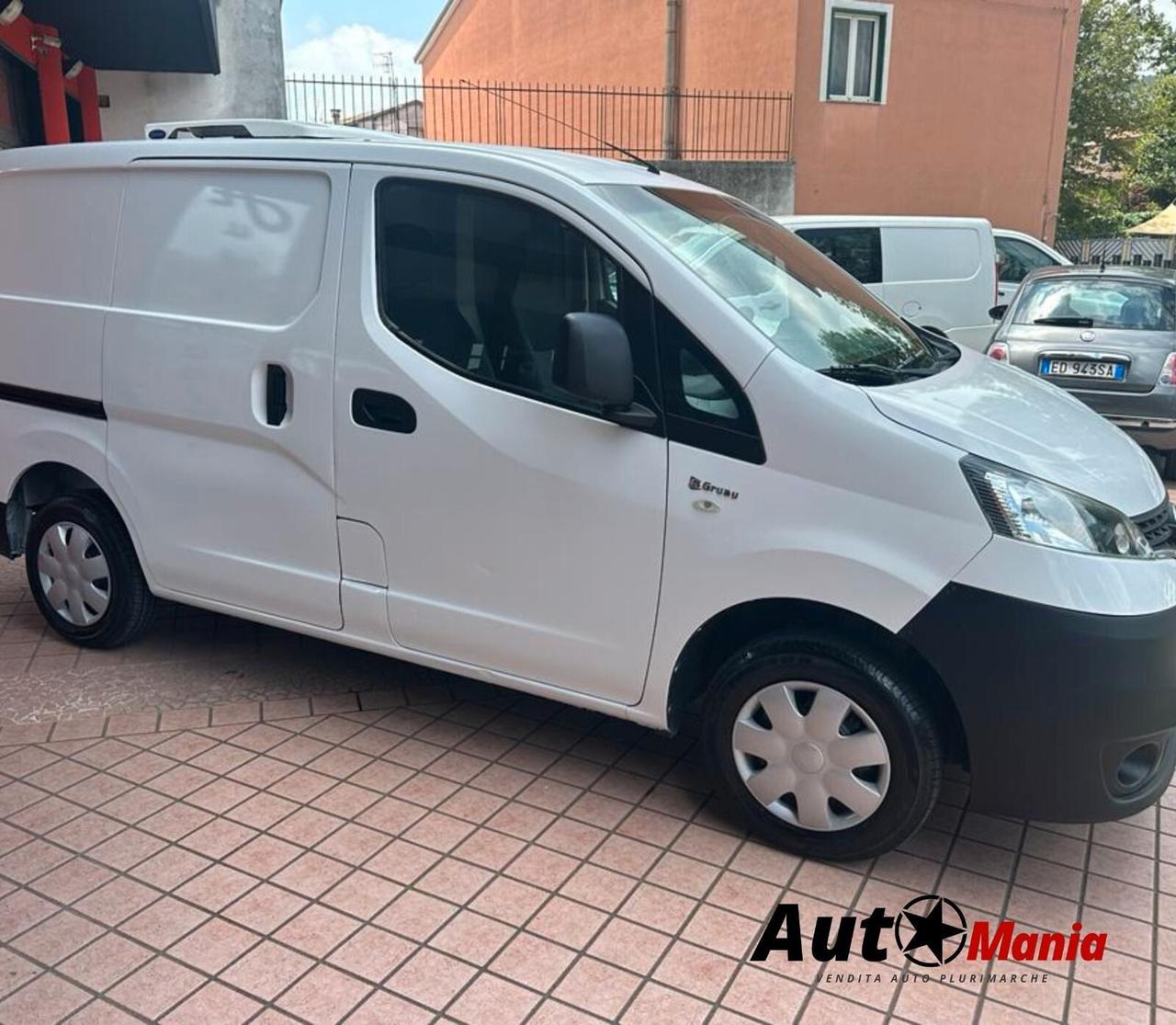 Nissan NV200 con allestimento isotermico frigorifero