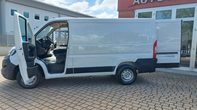 FIAT Ducato 30 2.3 MJT 120CV PC-TN Furg. Az.Italia 100.000 km