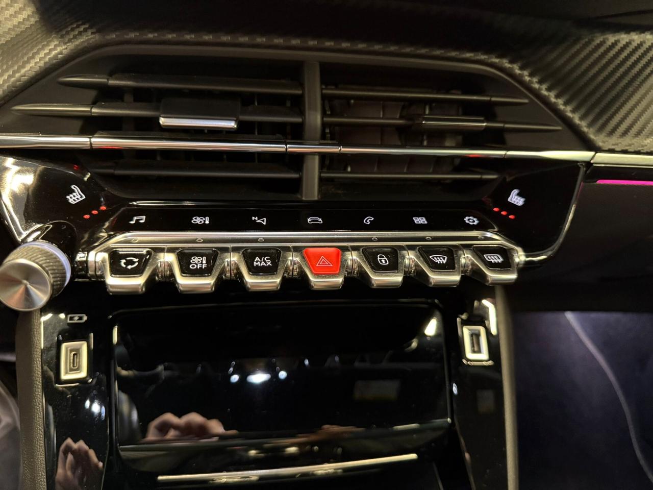 Peugeot 2008 PureTech 155 S&S EAT8 GT