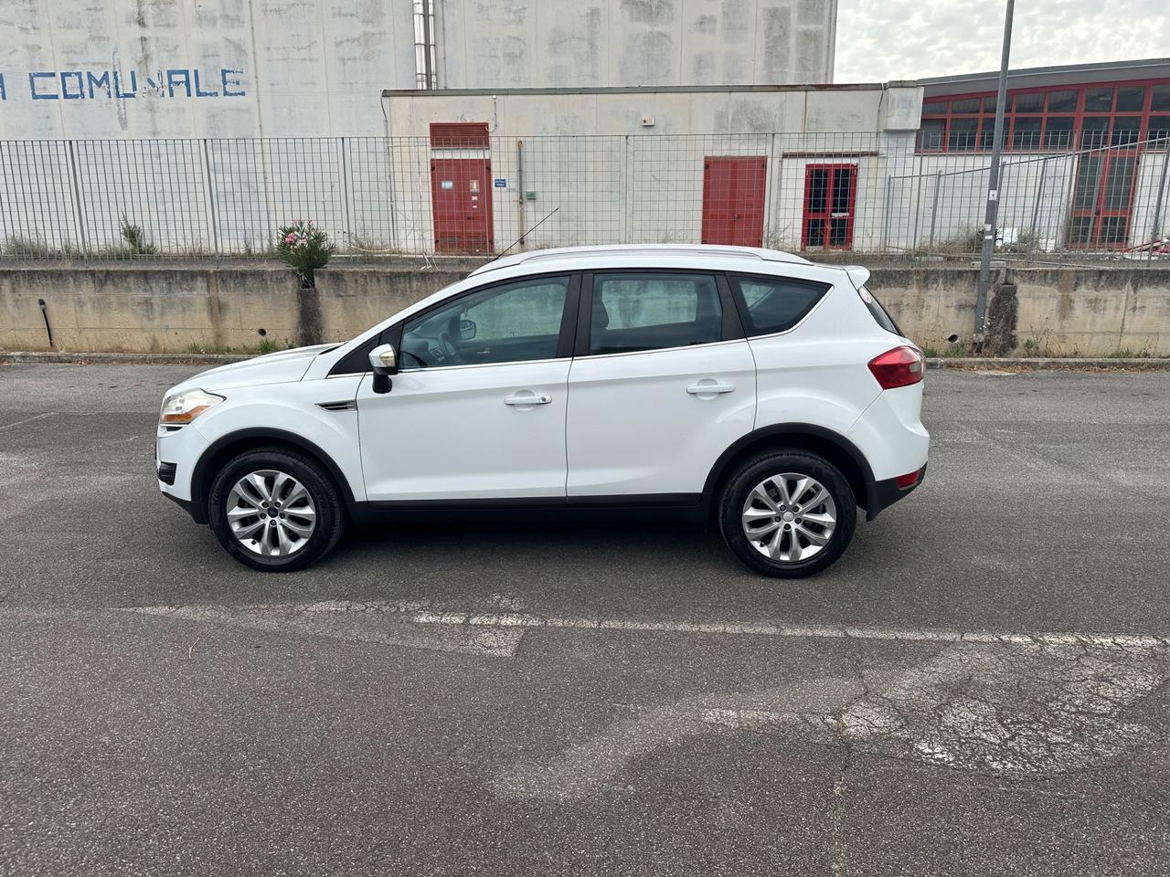 Ford Kuga Kuga+ 2.0 TDCi 136 CV 4WD DPF