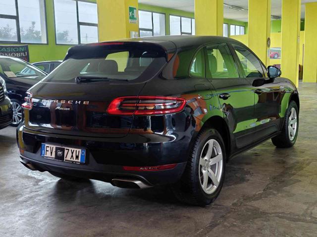 PORSCHE Macan 2.0 252 CV GANCIO TRAINO