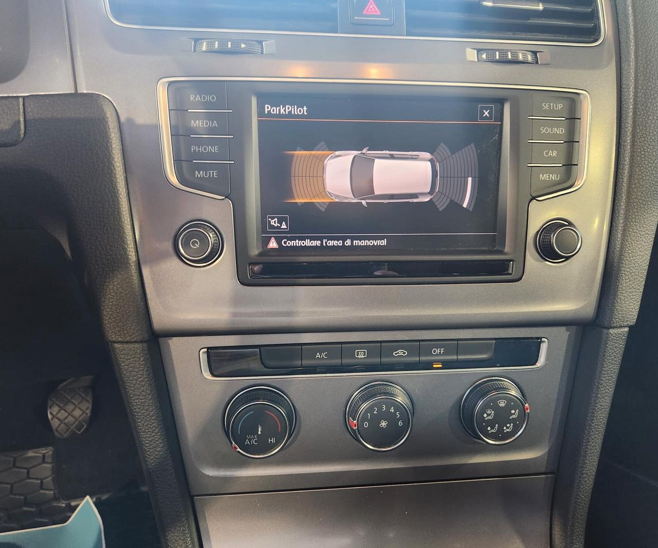 Volkswagen Golf 1.6 TDI