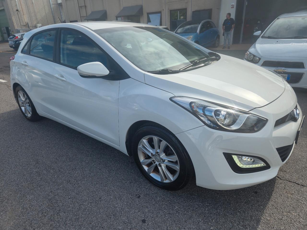 Hyundai i30 1.4 5p. Econext Comfort
