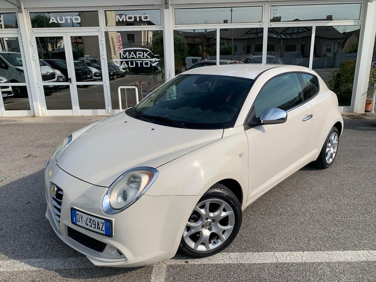 Alfa Romeo MiTo 1.4 78 CV Distinctive Sport Pack