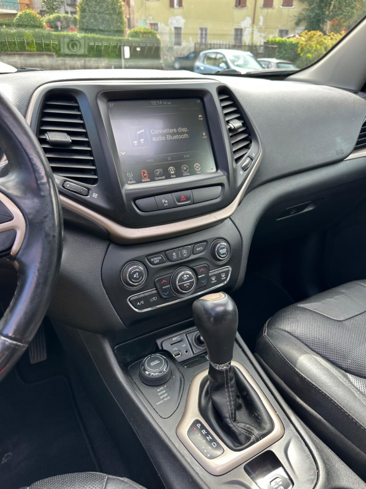Jeep Cherokee 4WD NIGHT EAGLE KMCERT UNICOPR