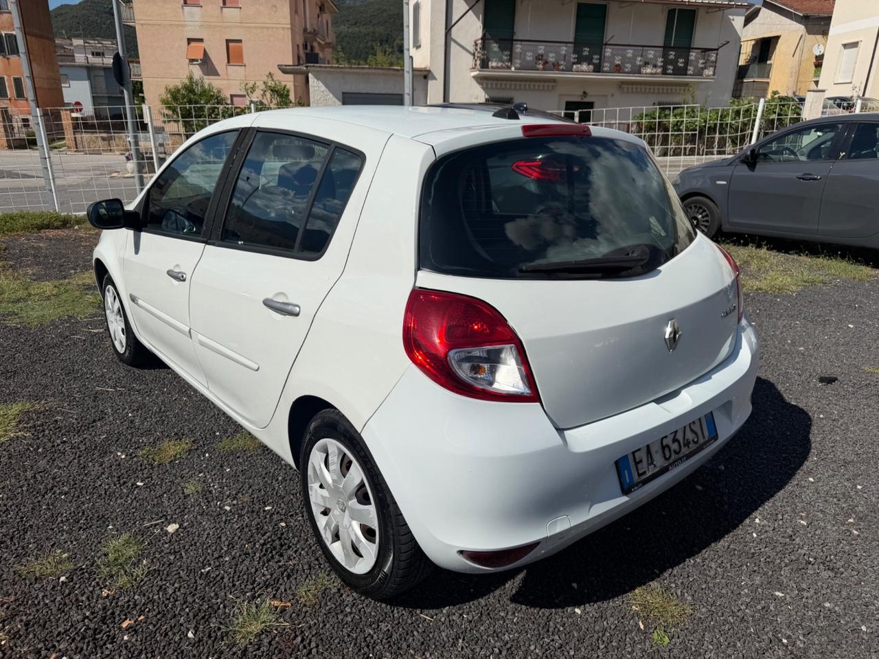 Renault Clio 1.2 16V 5 porte GPL Dynamique
