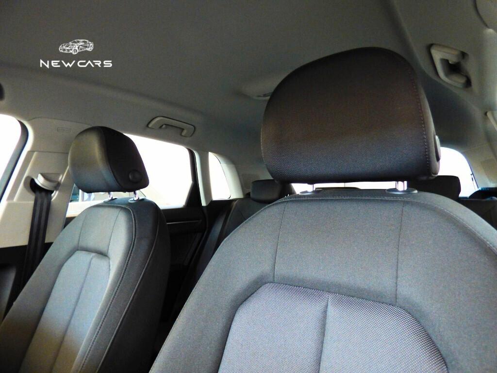 Audi Q3 35 TDI S tronic Business