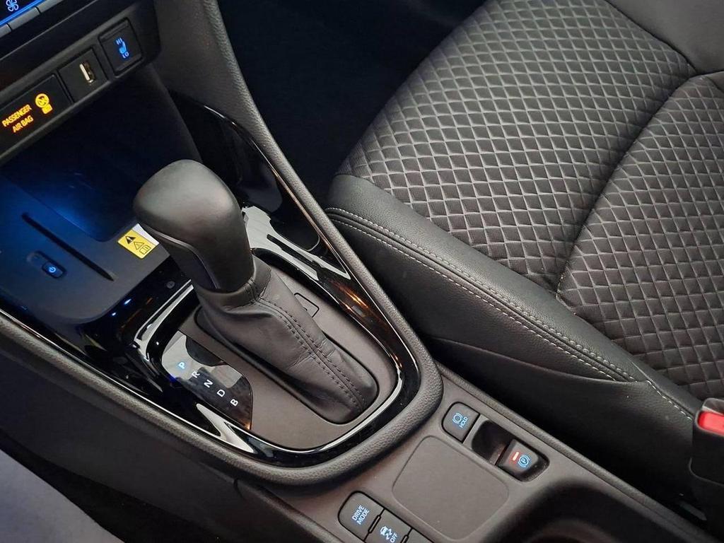 Toyota Yaris 1.5 VVT-iE Hybrid Style E-CVT