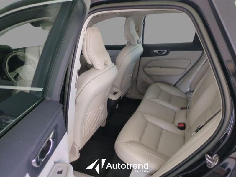 Volvo XC60 B4 197+14 CV AWD Mild Hybrid Diesel Automatico Plus Bright