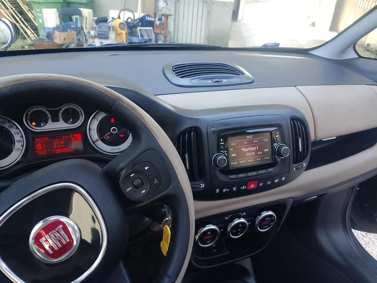Fiat 500L Living 0.9 TwinAir Turbo Natural Power Lounge
