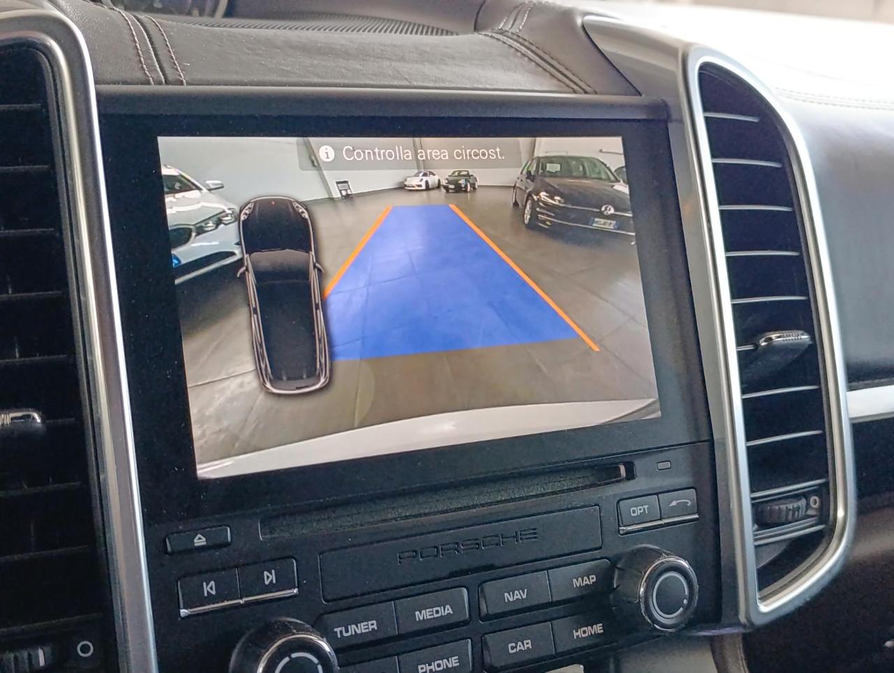 Porsche Cayenne 3.0 Platinum Edition tiptronic