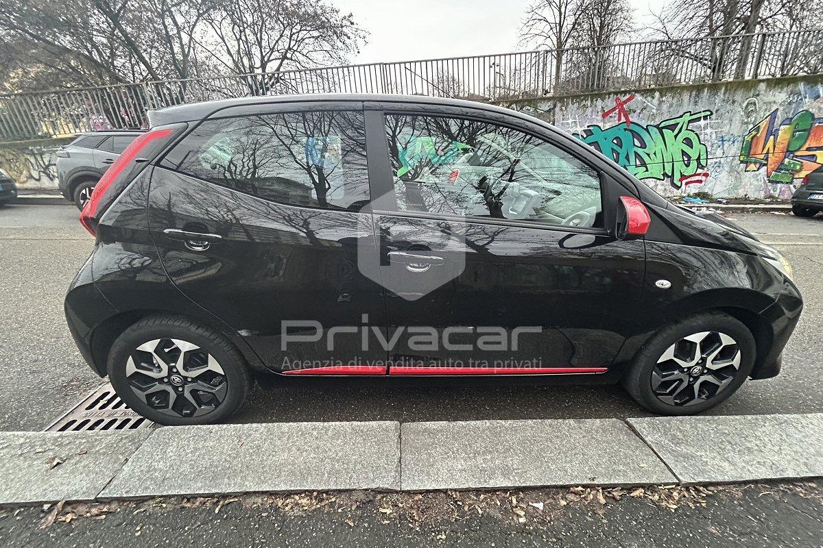 TOYOTA Aygo Connect 1.0 VVT-i 72 CV 5 porte x-fun