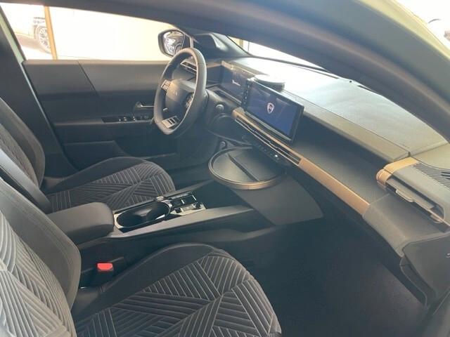 Lancia Ypsilon Hybrid e-DCT LX