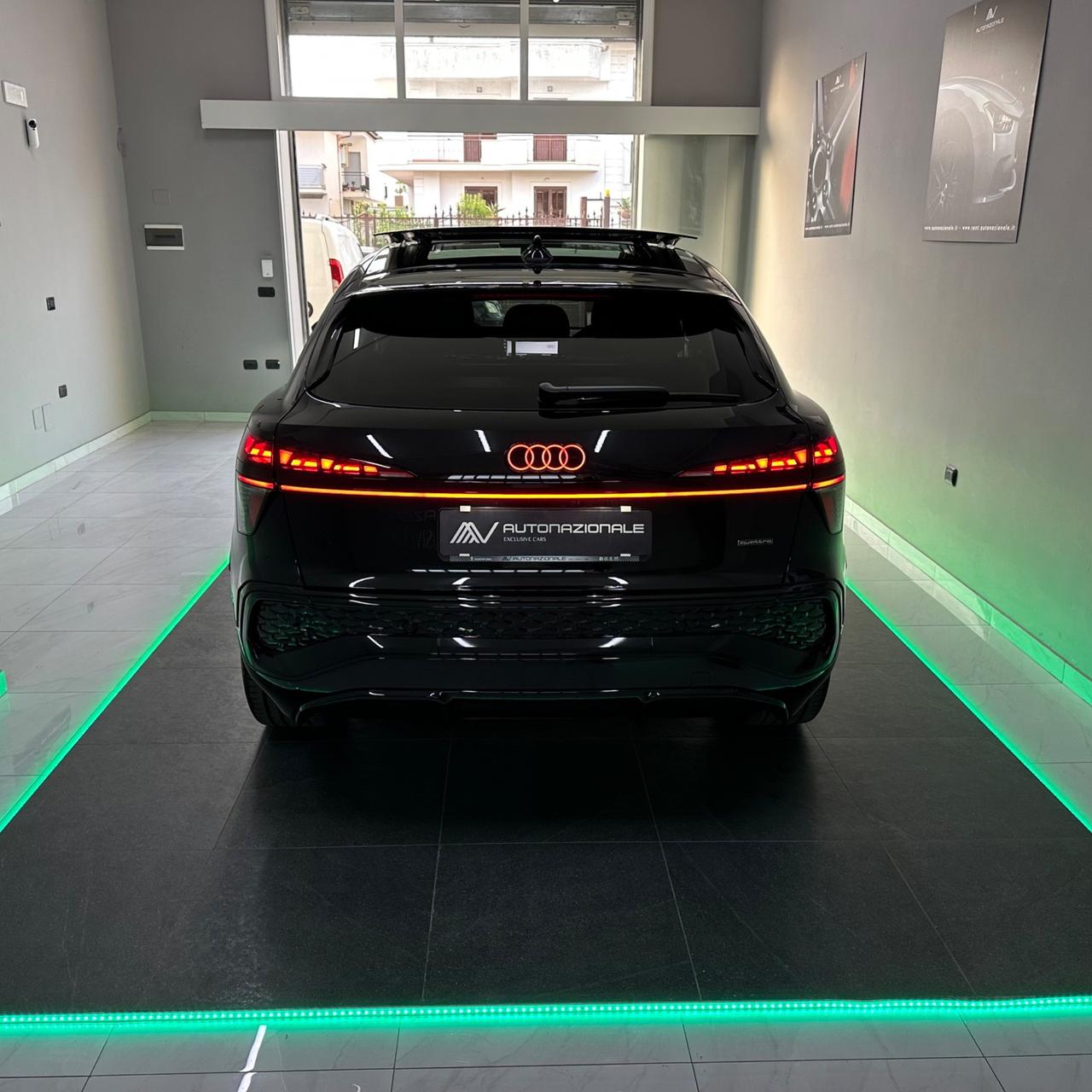Audi Q3 Sportback 40 TDI S Line Edition Identity Black Full Optional