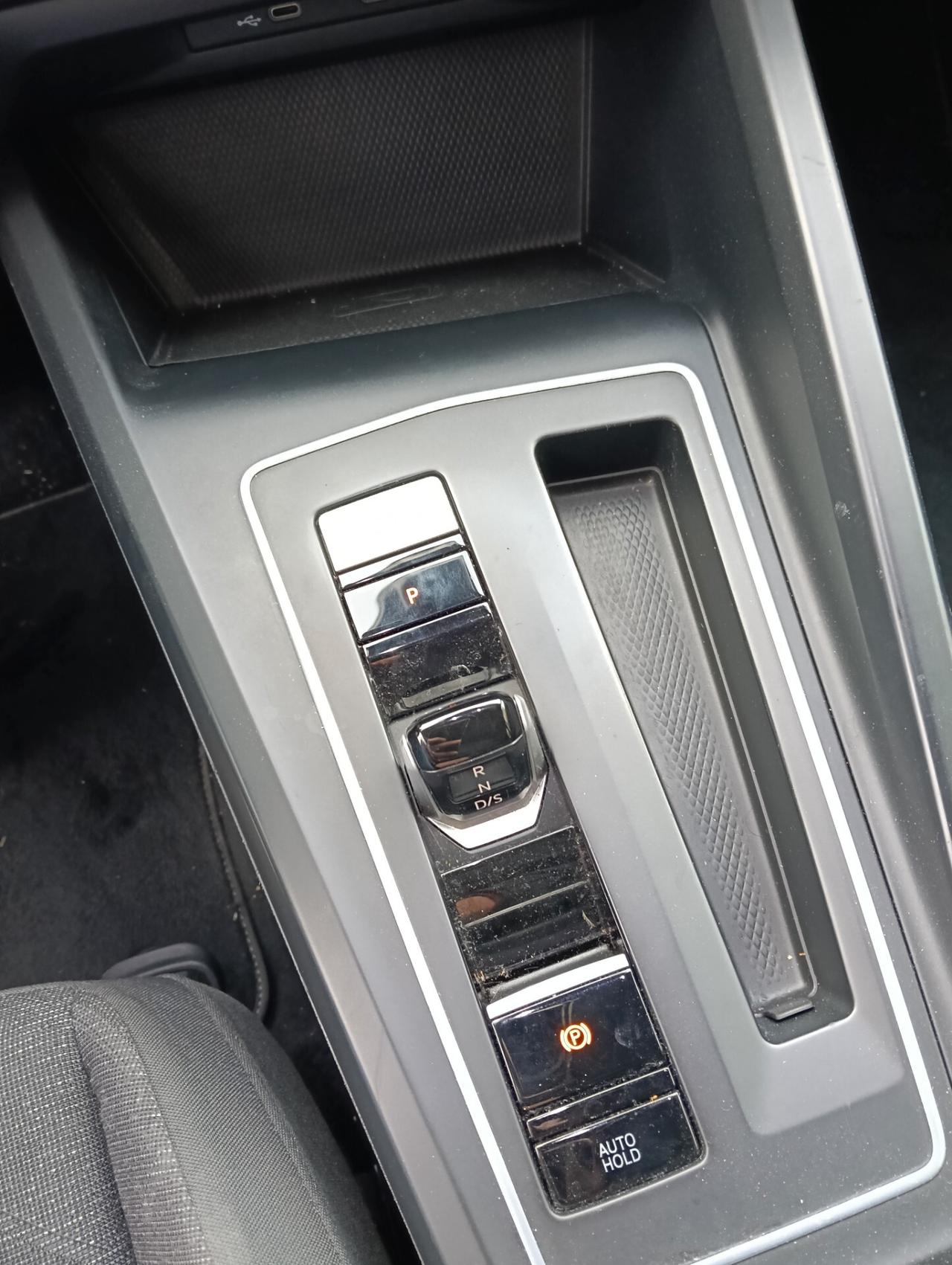 Volkswagen Golf 2.0 TDI 115 CV SCR Life