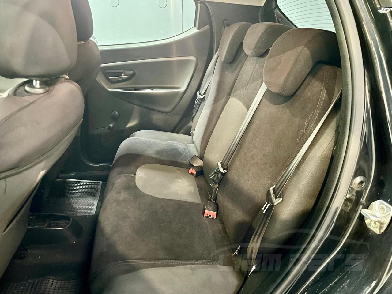 Lancia Ypsilon 5 Porte Ypsilon 1.3 mjt Platinum s&s 95cv