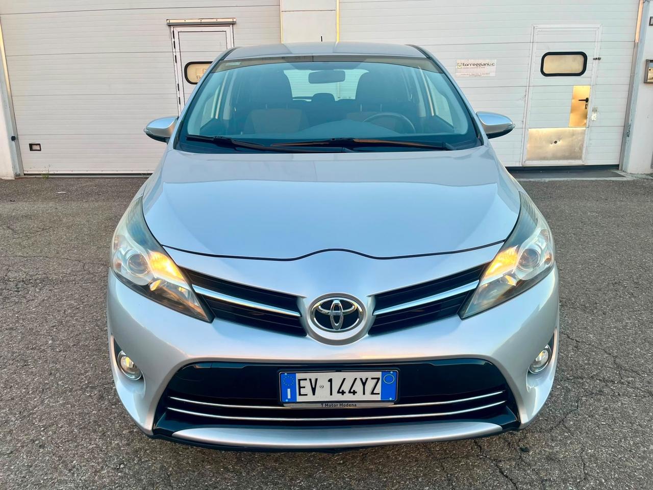 Toyota Verso 2.0d4d 2014 169.000km 7 posti perfetta