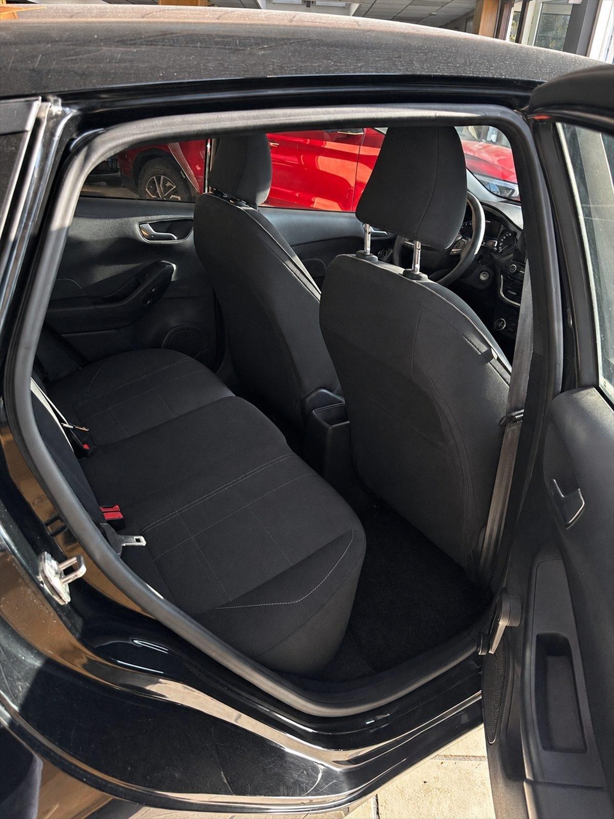 Ford Fiesta 1.1 5 porte Plus