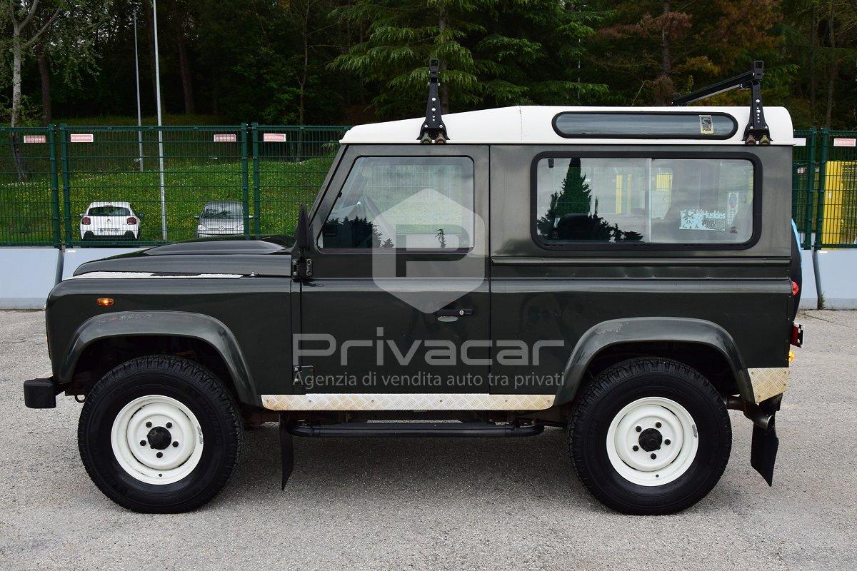 LAND ROVER Defender 90 2.4 TD4 Station Wagon S
