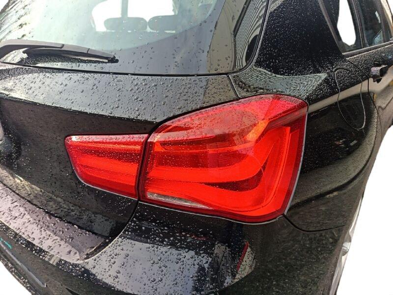 BMW Serie 1 F/20-21 2015 116d Advantage 5p