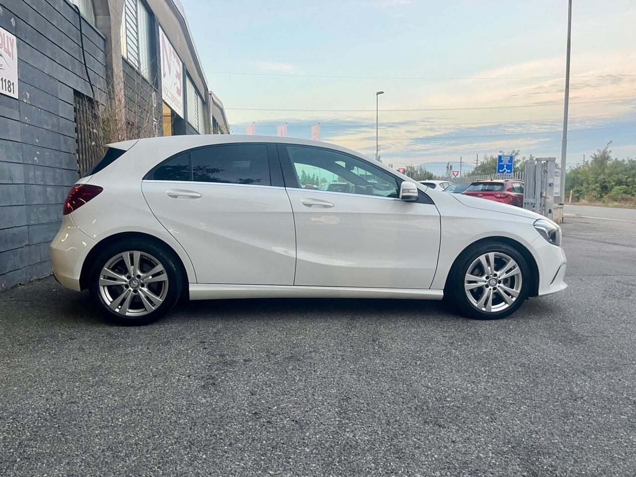 Mercedes-benz A 200 CDI Automatic 4Matic Sport