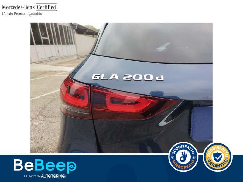 Mercedes-Benz GLA 200 D PREMIUM AUTO