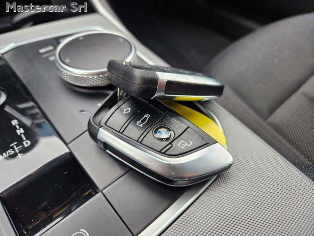 BMW 320 d Touring mhev 48V xdrive - GC501JJ