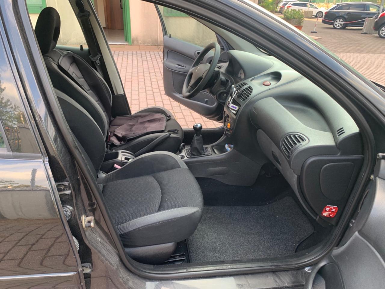 Peugeot 206 1.4 16V 5p. XS Line