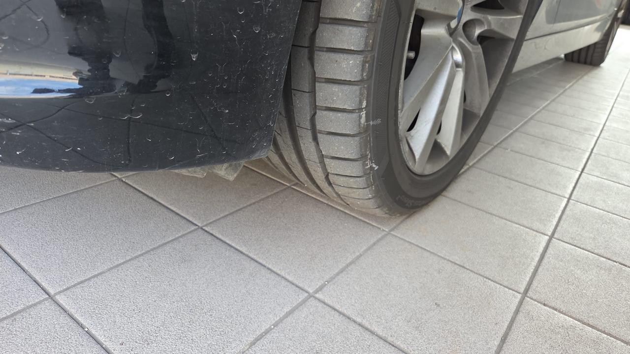 Bmw 520 520d xDrive LEGGI ANNUNCIO