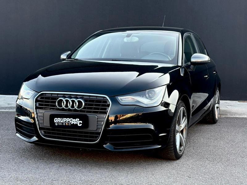 Audi A1 Sportback 1.6 tdi 105 CV Attraction ADATTA NEOPATENTATI