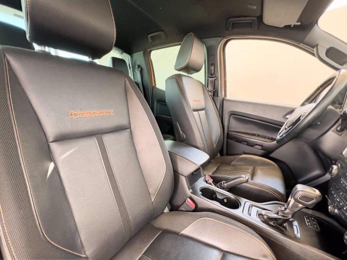 FORD Ranger 2 0 tdci double cab wildtrak 170cv auto